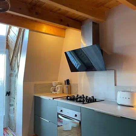 Ancienne Grange Typique Nichee Au Coeur Du Cantal Le Monteil (Cantal)