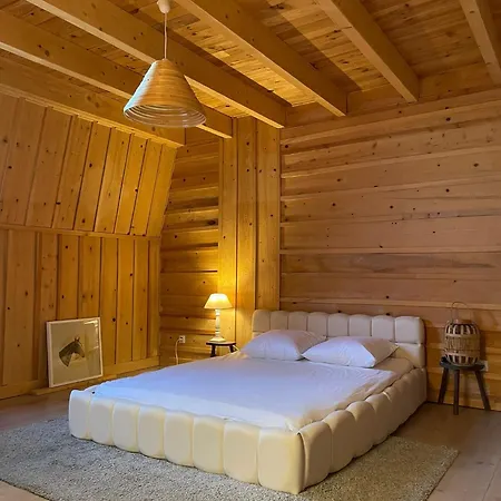 Ancienne Grange Typique Nichee Au Coeur Du Cantal Holiday home Le Monteil (Cantal)